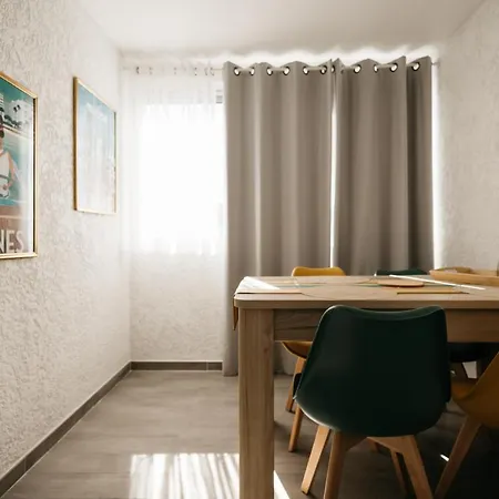 Cosy T1, A 10 Minutes A Pieds Des Plages Apartman Fréjus